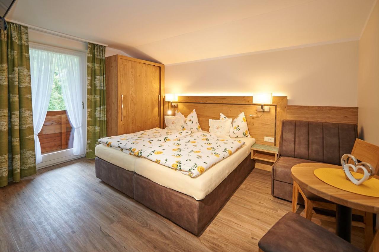 Haus Alpenheim Ξενοδοχείο Φλαχάου Εξωτερικό φωτογραφία